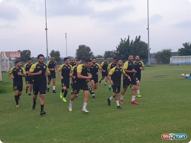 יקבלו חיזוק? שחקני יבנה (בית"ר יבנה)